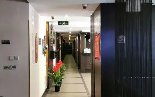Rentai Business Hotel