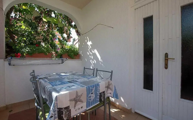 Lovely Family House Robi