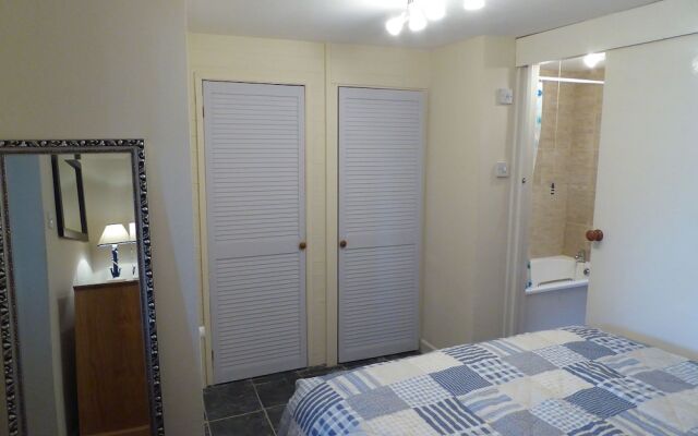 Looe Self Catering
