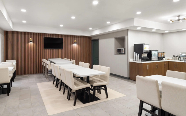 Wingate by Wyndham Mansfield OH