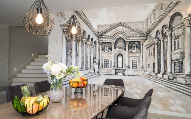 Luxury Beachfront Villa Sea Queen