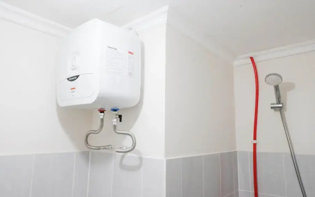 Best Deal And Comfy Studio At Puncak Kertajaya Apartment