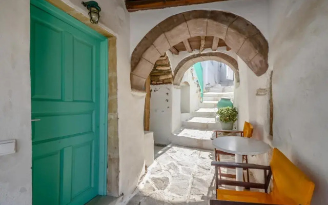 Hotel Anixis