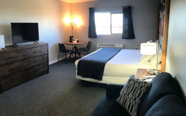 Gold King Mountain Inn