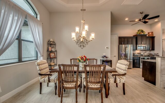 Villa Lake Kennedy - Roelens Vacations