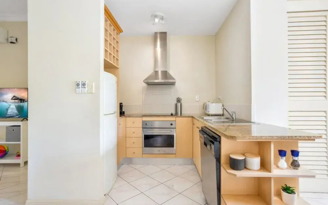 'The Lakes' Flexible One Bedroom