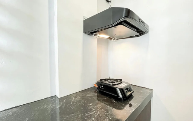 Strategic And Minimalist 1Br Apartment At Margonda Residence 1 – Guest Rooms – Depok