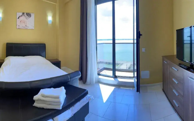Apart holiday Sophia Mamaia