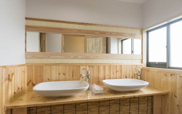 Higashi Chayagai Yumemiso (Stay with pet)