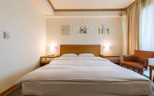 River Inn Kenting