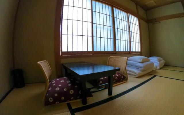 Miyagawacho Hanakanzashi- Hostel