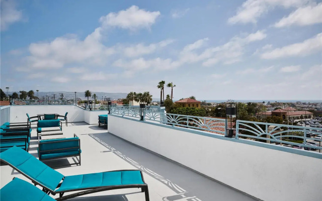 Hampton Inn & Suites Hermosa Beach