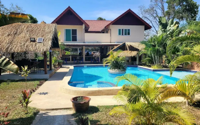 Mistercheck paradise bungalows