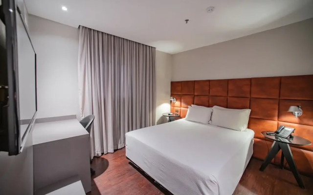 BRUT by Slaviero Hoteis