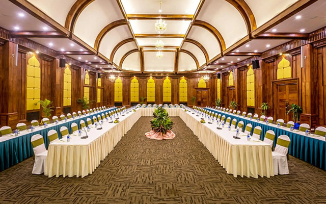 Empress Residence Resort & Spa