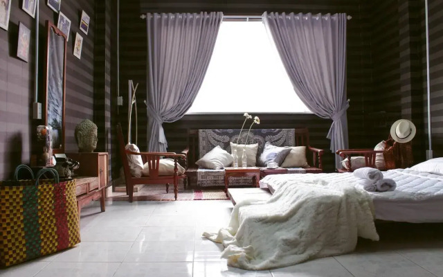 NHÀ SAIGON | Rustic Style & Spacious Room L1