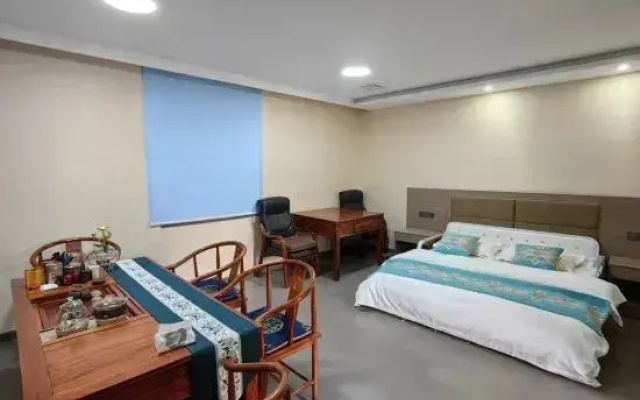 Chengyuan Hotel (Wuhan Business School Branch)