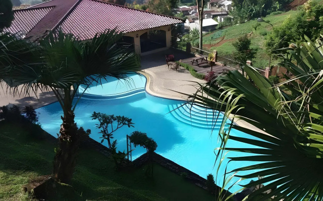 Puncak Inn Resort