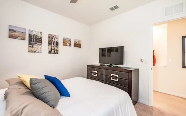 Fantastic 4 Bed 3 Bath Villa