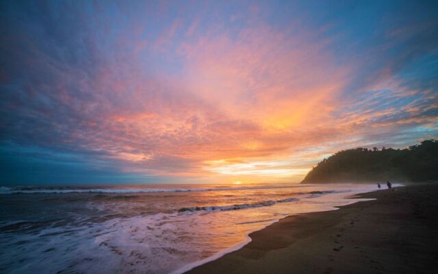 Jaco Surf Camps by Selina Surf Club - Hostel