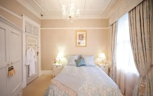 Melba House Boutique B&B