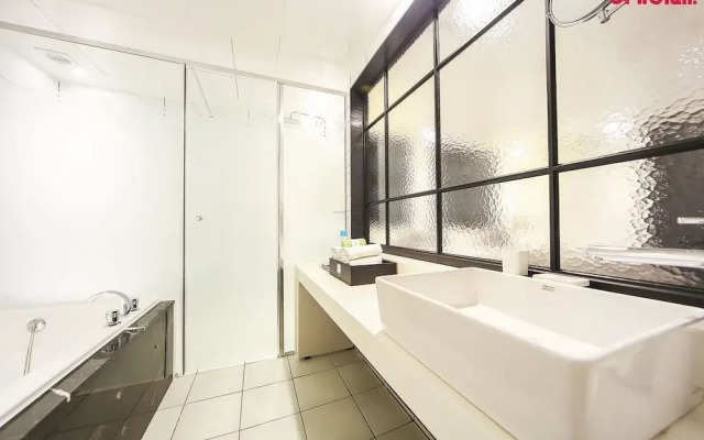 Centro Hotel
