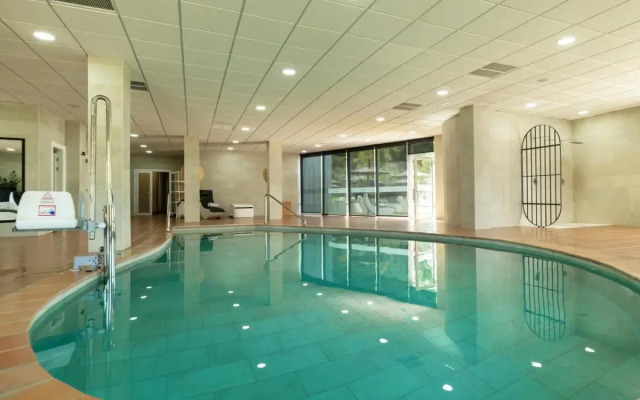 Altos De Istan Hotel