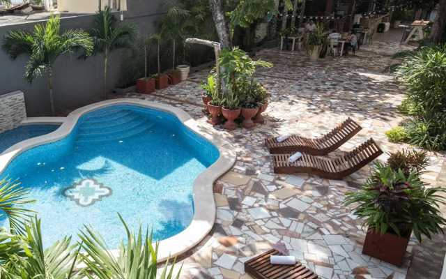 Casa Colonial Vintage Hotel