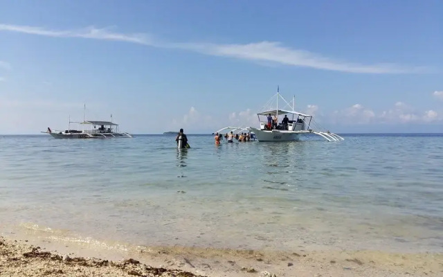 Neptune Diving Resort Moalboal