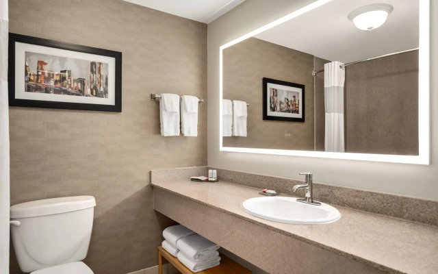 La Quinta Inn by Wyndham Vancouver Airport