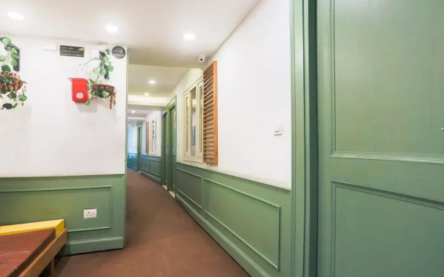 Cozy Stays Near Pacific Mall Rajpur Dehradun