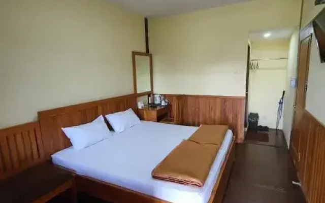 Nusantara Hotel Sembalun