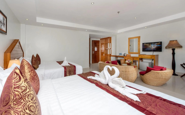 Aristocrat Residence & Hotel