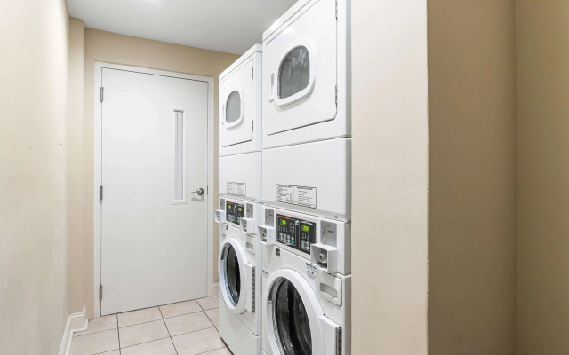 Best Western Plus Westgate Inn & Suites