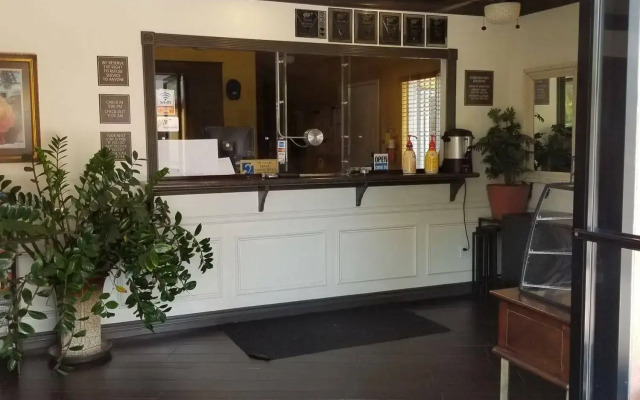 Casa Bella Inn