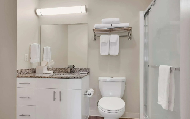 WaterWalk Extended Stay by Wyndham Charlotte - Arrowood