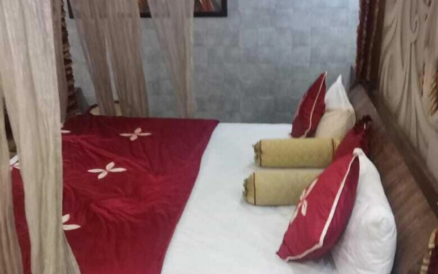 Hotel Mahadev resency