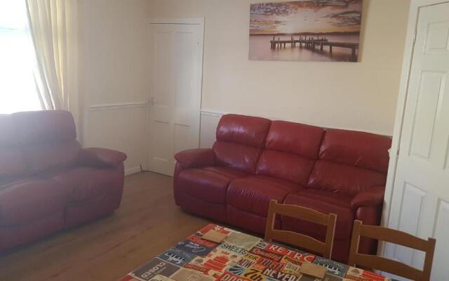 Ardrossan 2 Bedroom Flat