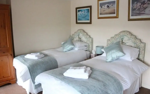 The Kings Arms, Colchester A120