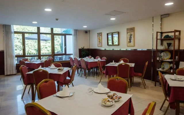 Hotel Ciudad Cangas De Onis