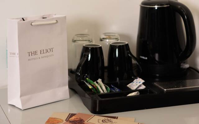 The Eliot Hotel & Banquet