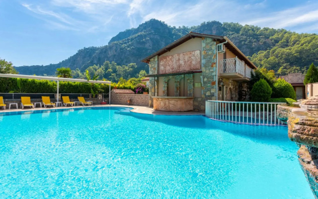 Villa Elmas Paradise