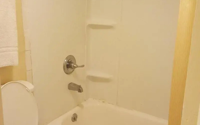 Garden Inn & Extended Stay Shepherdsville / Louisville