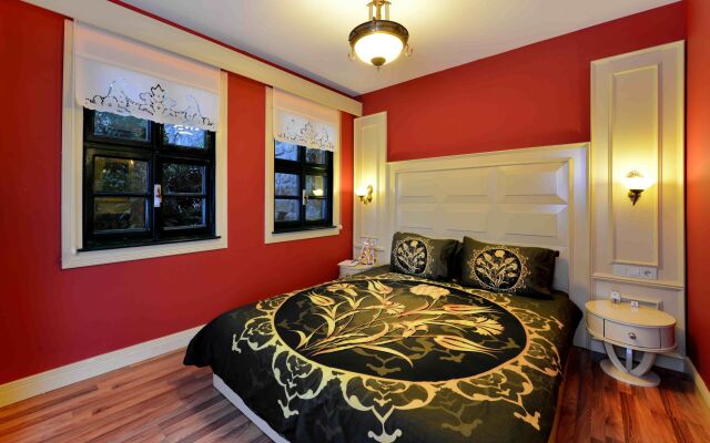 Tutav Ch Boutique Hotel