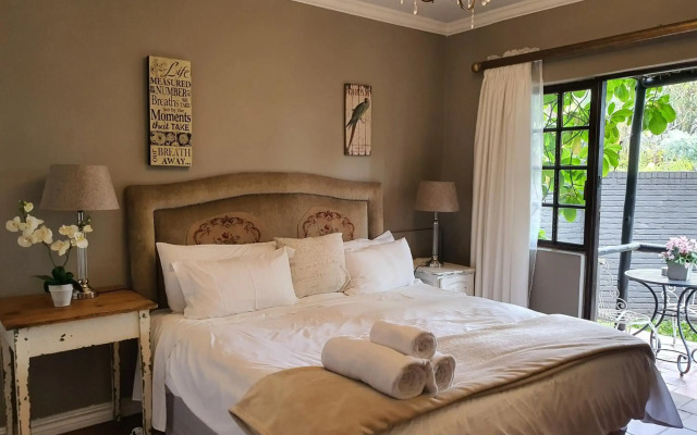 Waterhouse Guest Lodges 295 Indus Street