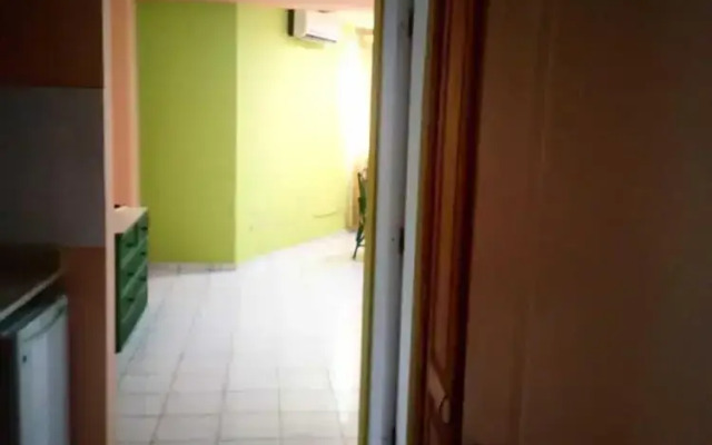 Aparta Hotel Jardines Metropolitanos