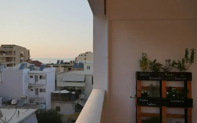Gio s Central Cosy Apartment With Private Balcony