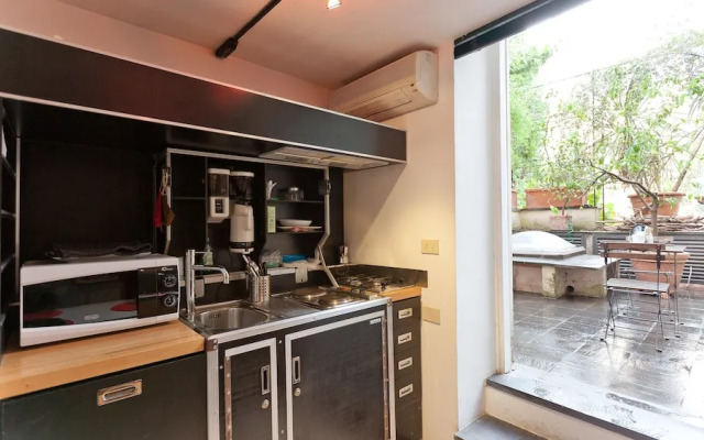 Rental In Rome Riari Loft