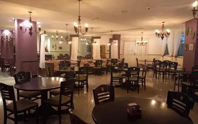Athos Hotel
