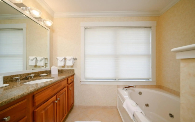 Stoweflake Mountain Resort & Spa
